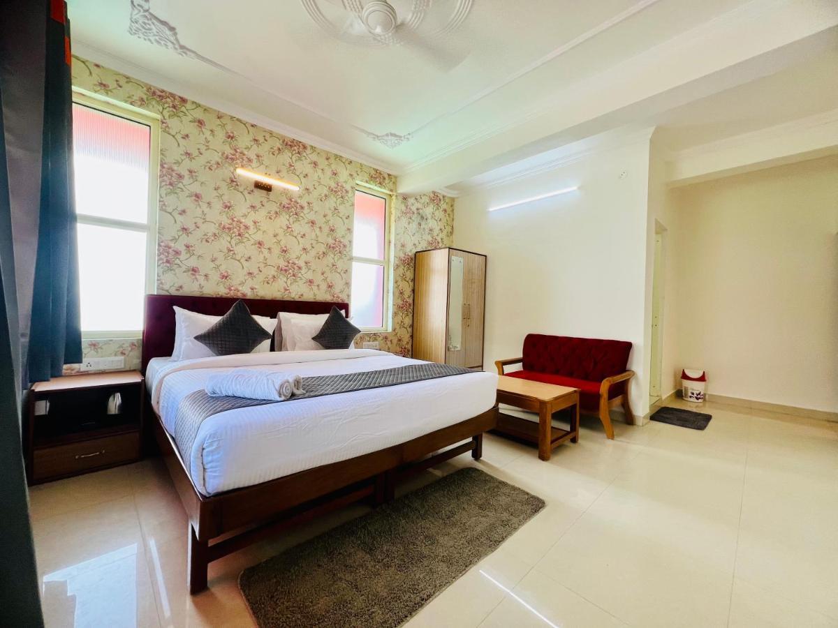 Live Free Hostel, Mcleodganj 맥그로드 간즈 외부 사진