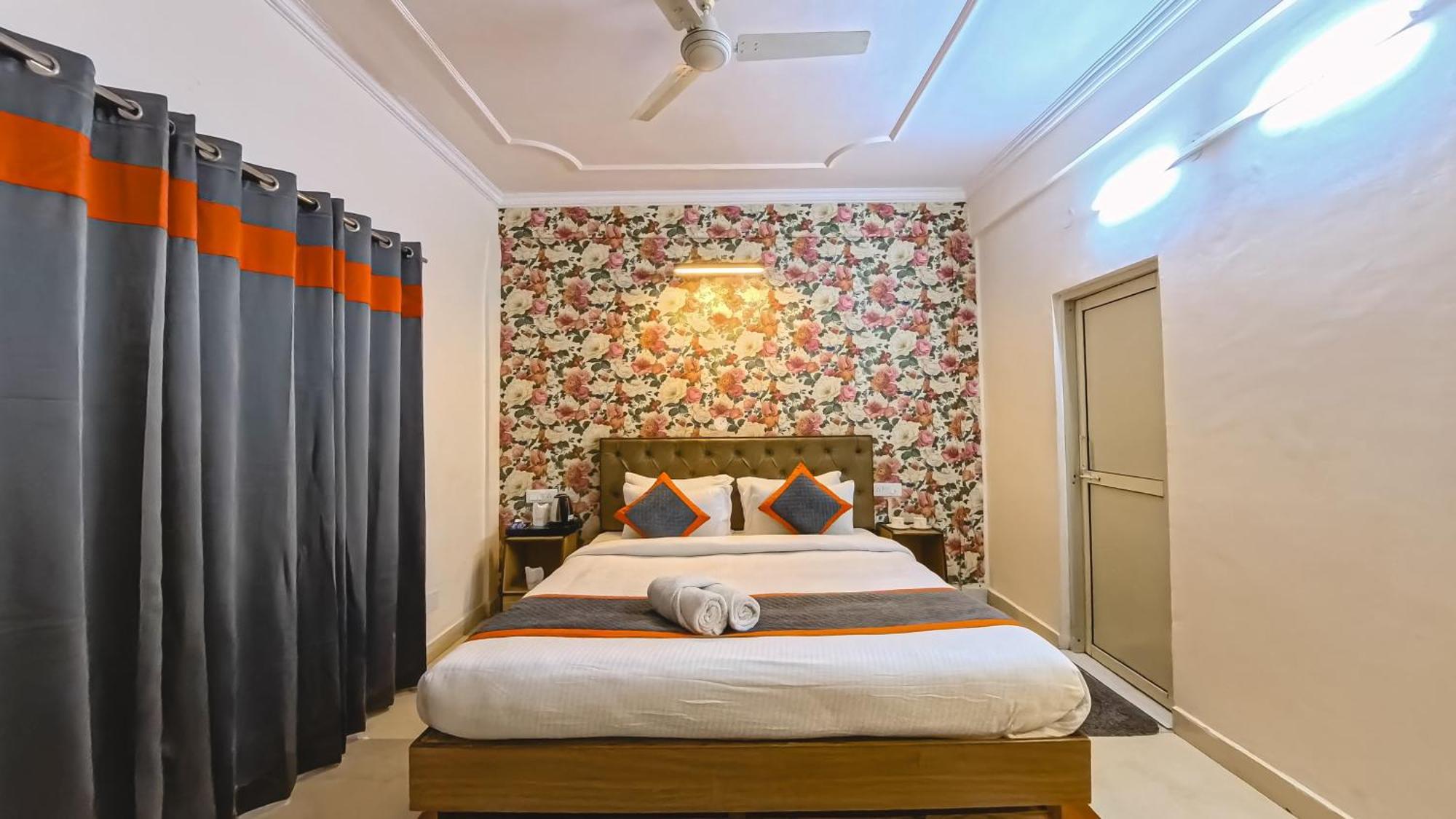 Live Free Hostel, Mcleodganj 맥그로드 간즈 외부 사진