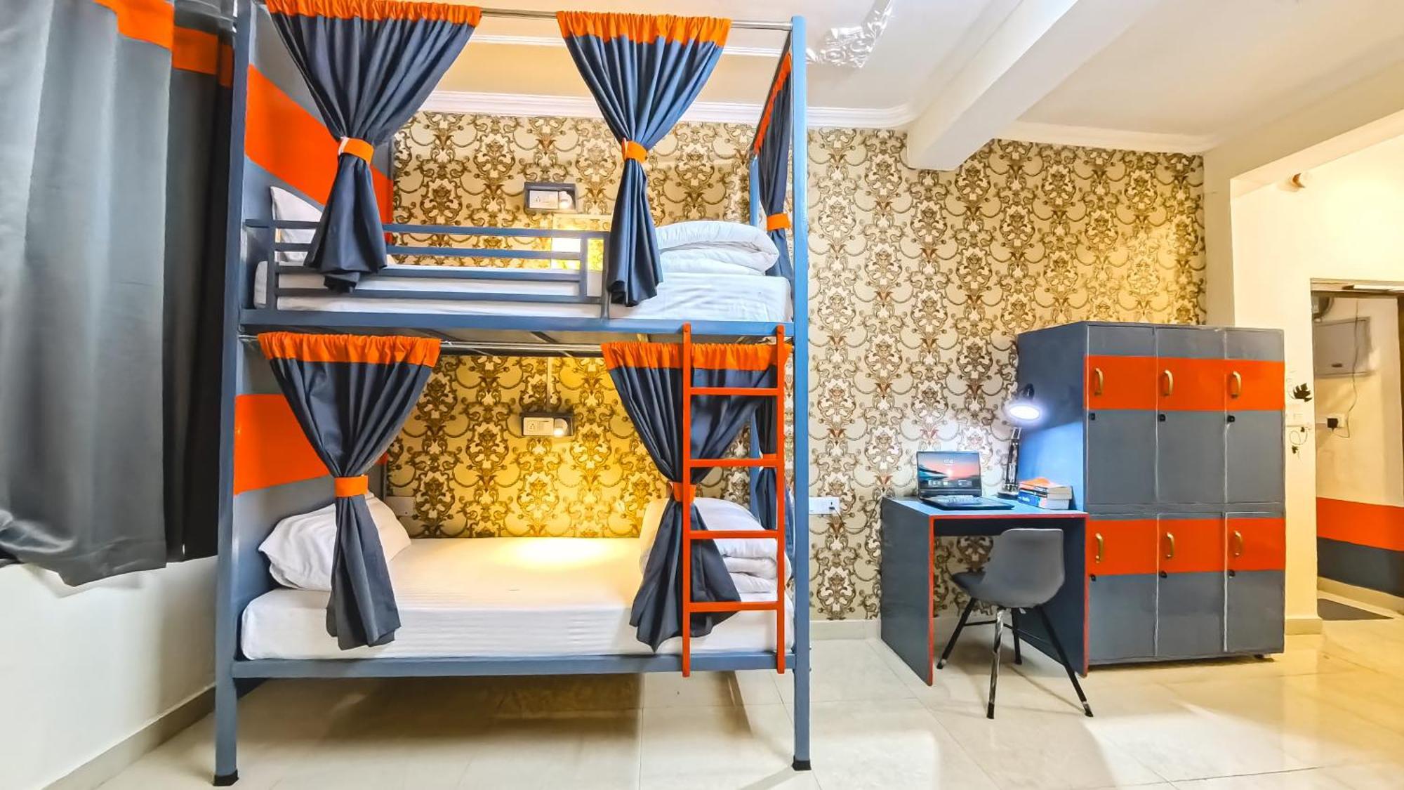 Live Free Hostel, Mcleodganj 맥그로드 간즈 외부 사진